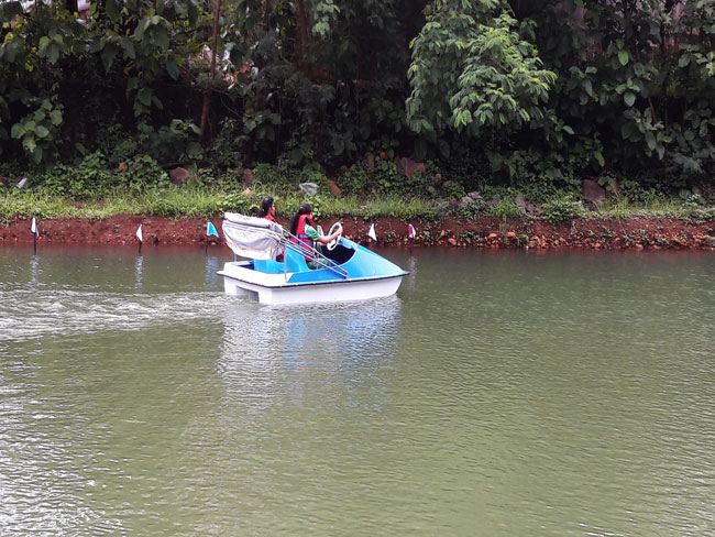Water Rafting at FRANAV Farms